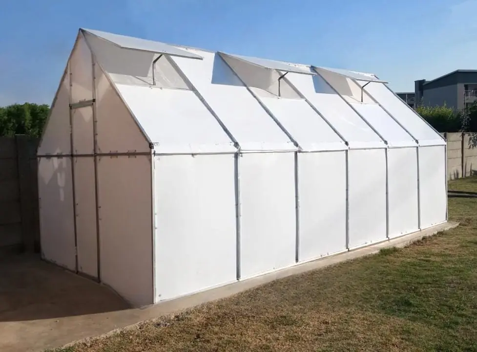 Small Neoteric gable greenhouse by GHQ